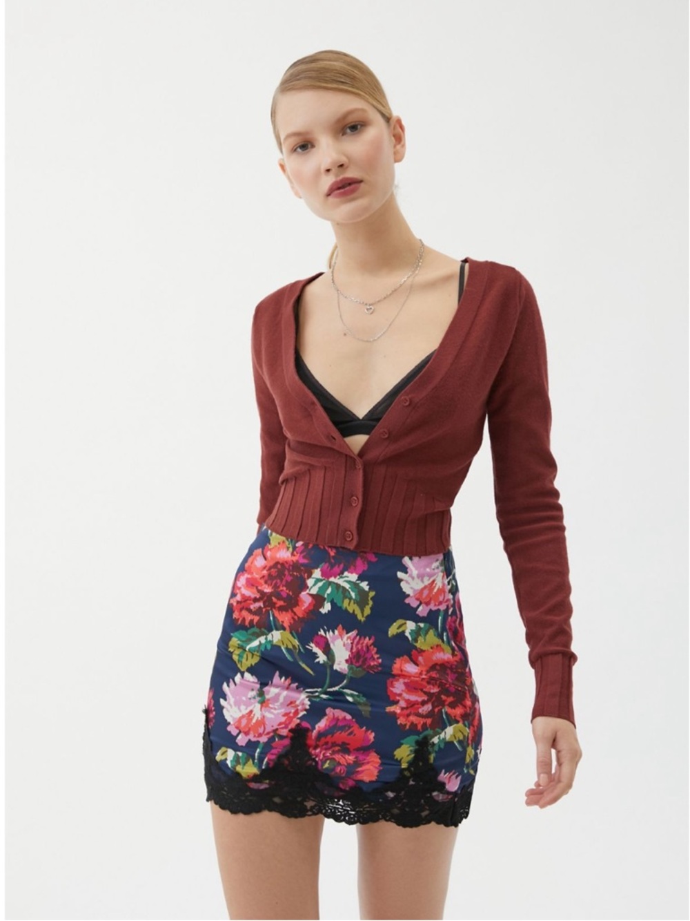 🥀 UO Floral Satin Mini Skirt
